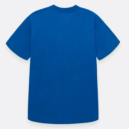 camiseta de manga corta.